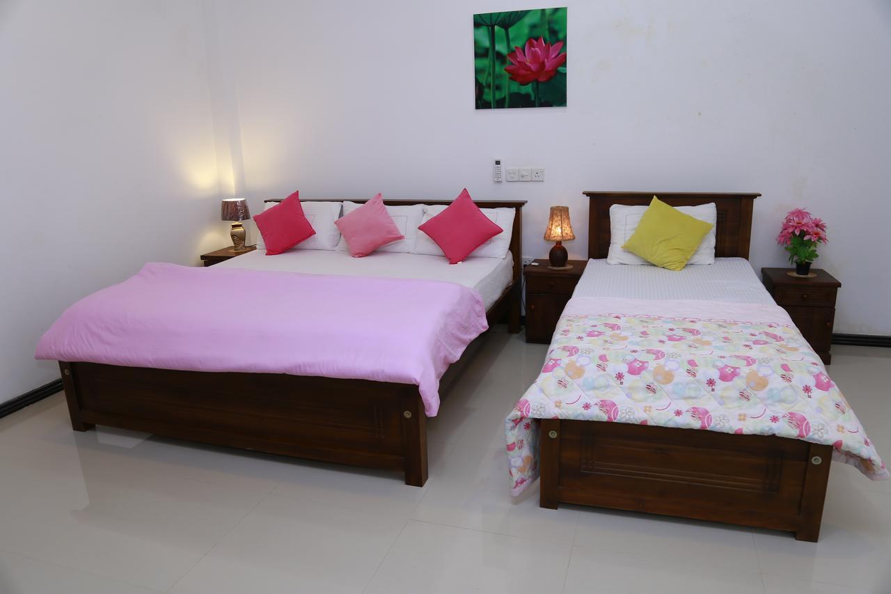 Lotus Dreams Guesthouse Weligama Dış mekan fotoğraf