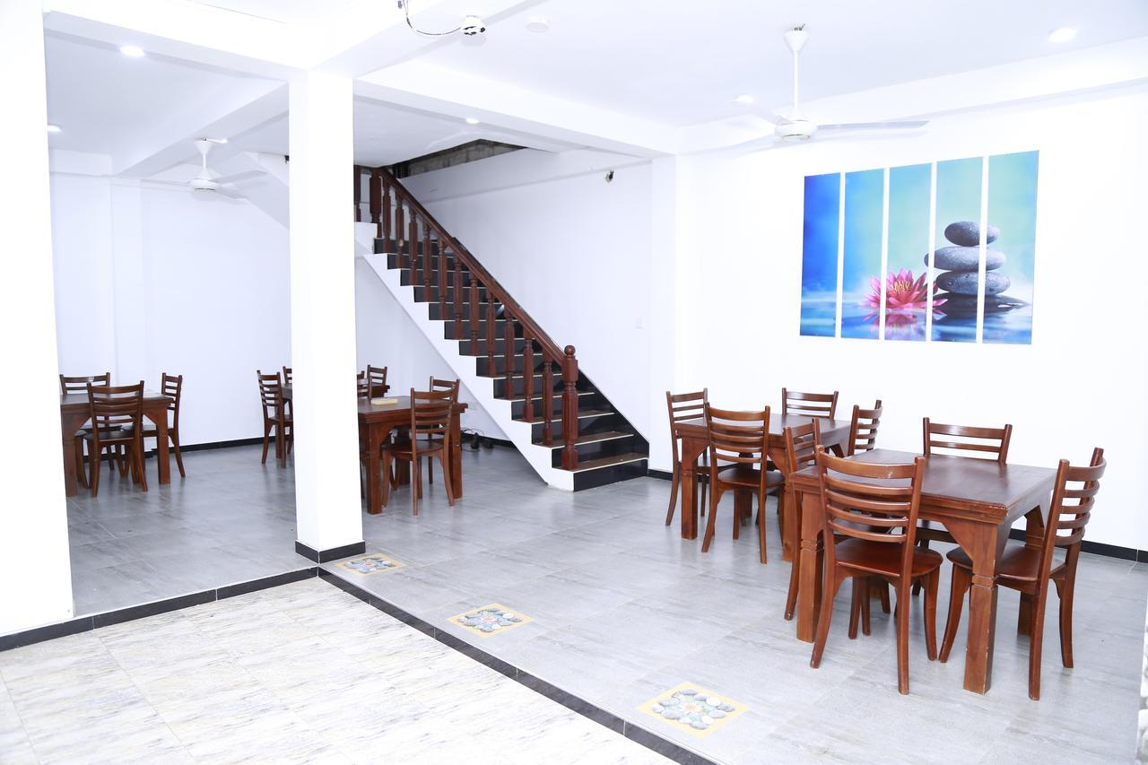 Lotus Dreams Guesthouse Weligama Dış mekan fotoğraf